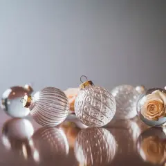 Ozdoby w szkle jak zrobić – proste techniki i inspiracje DIY